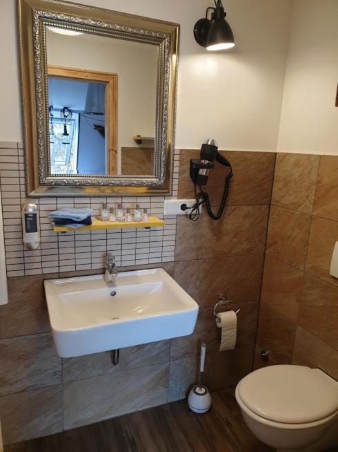VICTORY GuestHouse Bielefeld Eksteriør billede